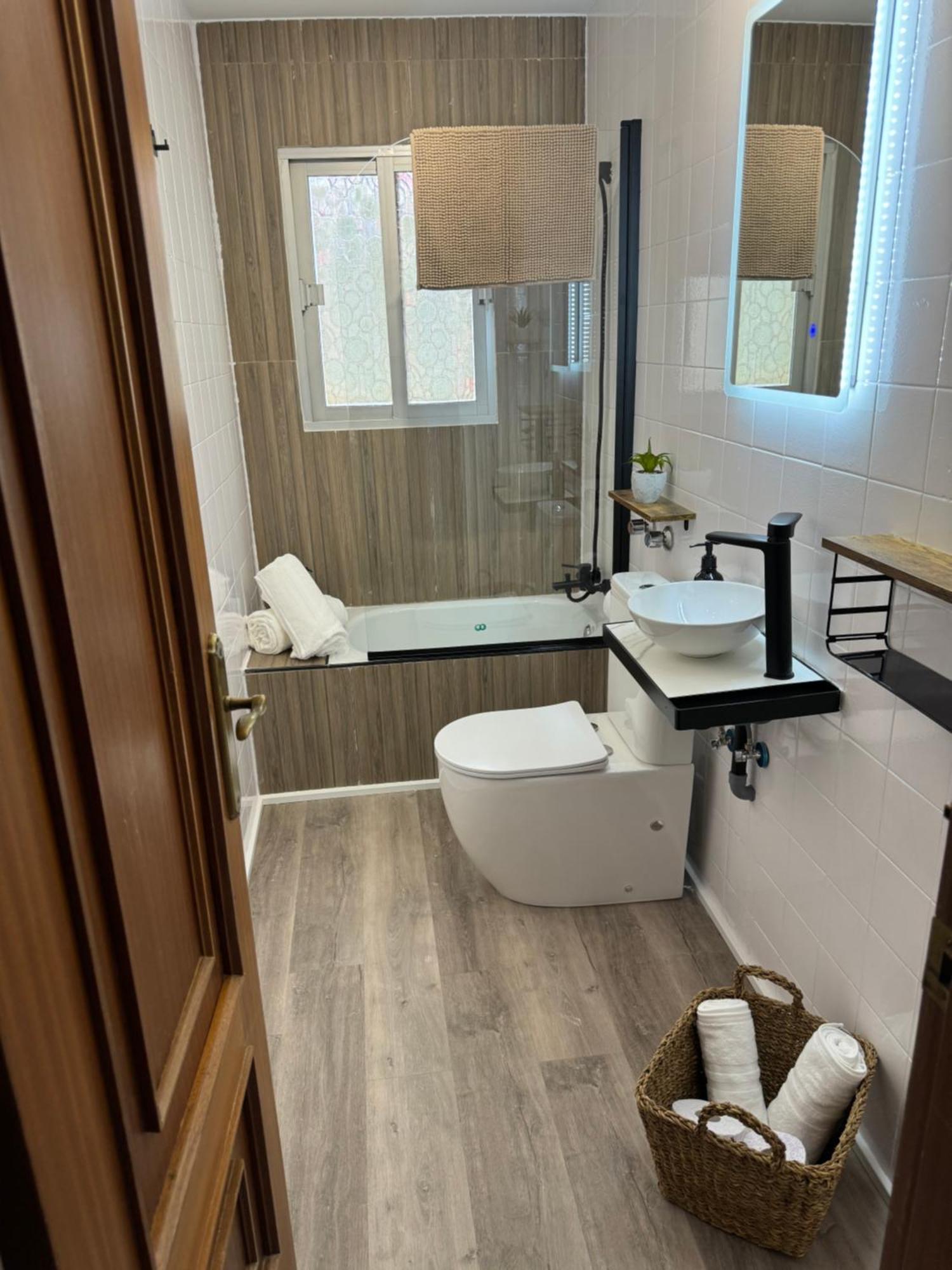Entoelcentro Apartment Баеза Екстериор снимка